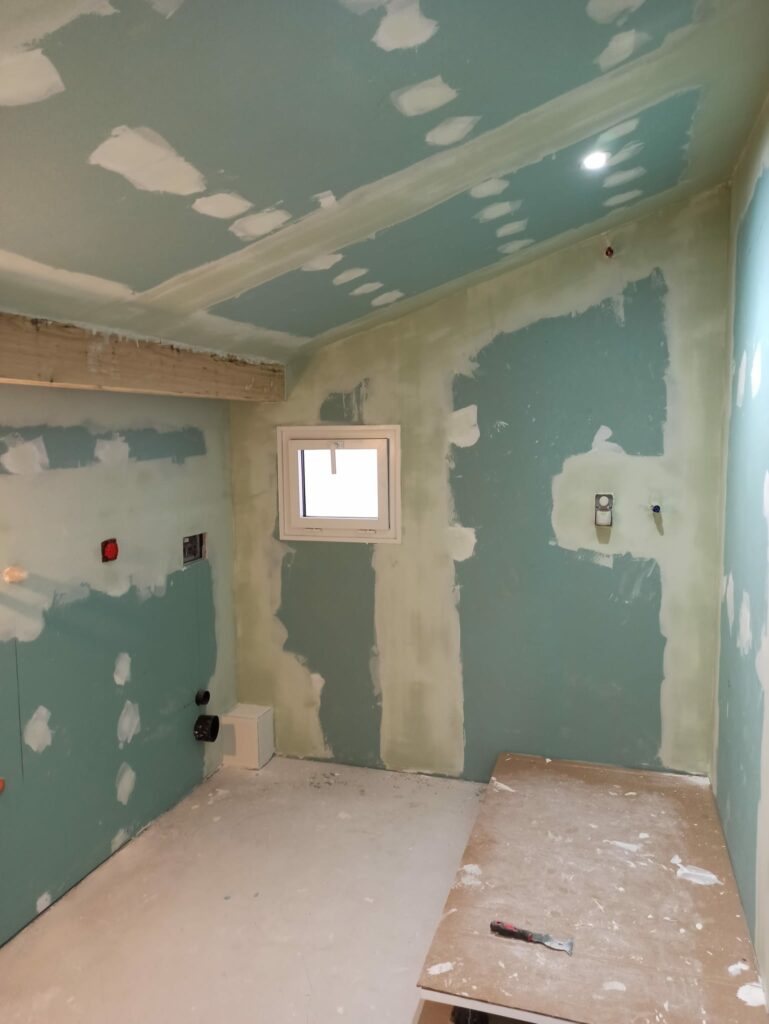 Jointoiement hydro plaques de plâtre